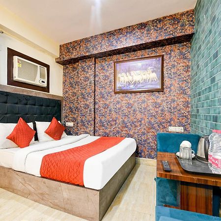 ניו דלהי Hotel Ark Wood At Airport מראה חיצוני תמונה