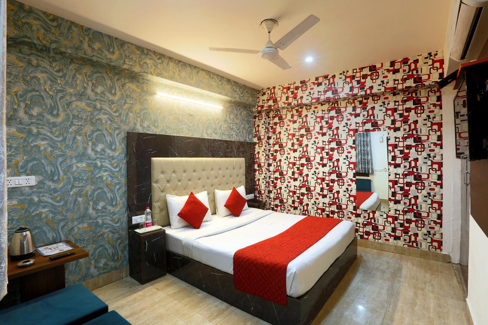 ניו דלהי Hotel Ark Wood At Airport מראה חיצוני תמונה