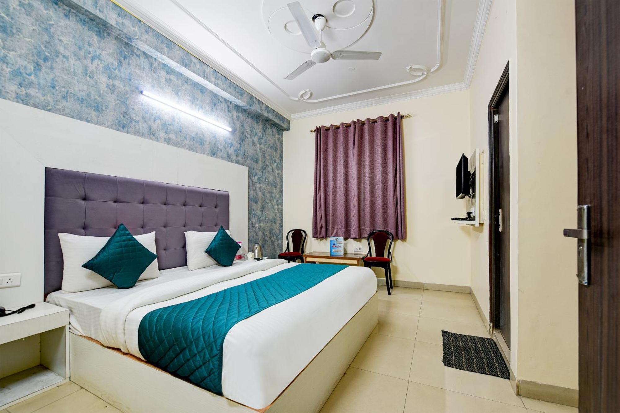 ניו דלהי Hotel Ark Wood At Airport מראה חיצוני תמונה