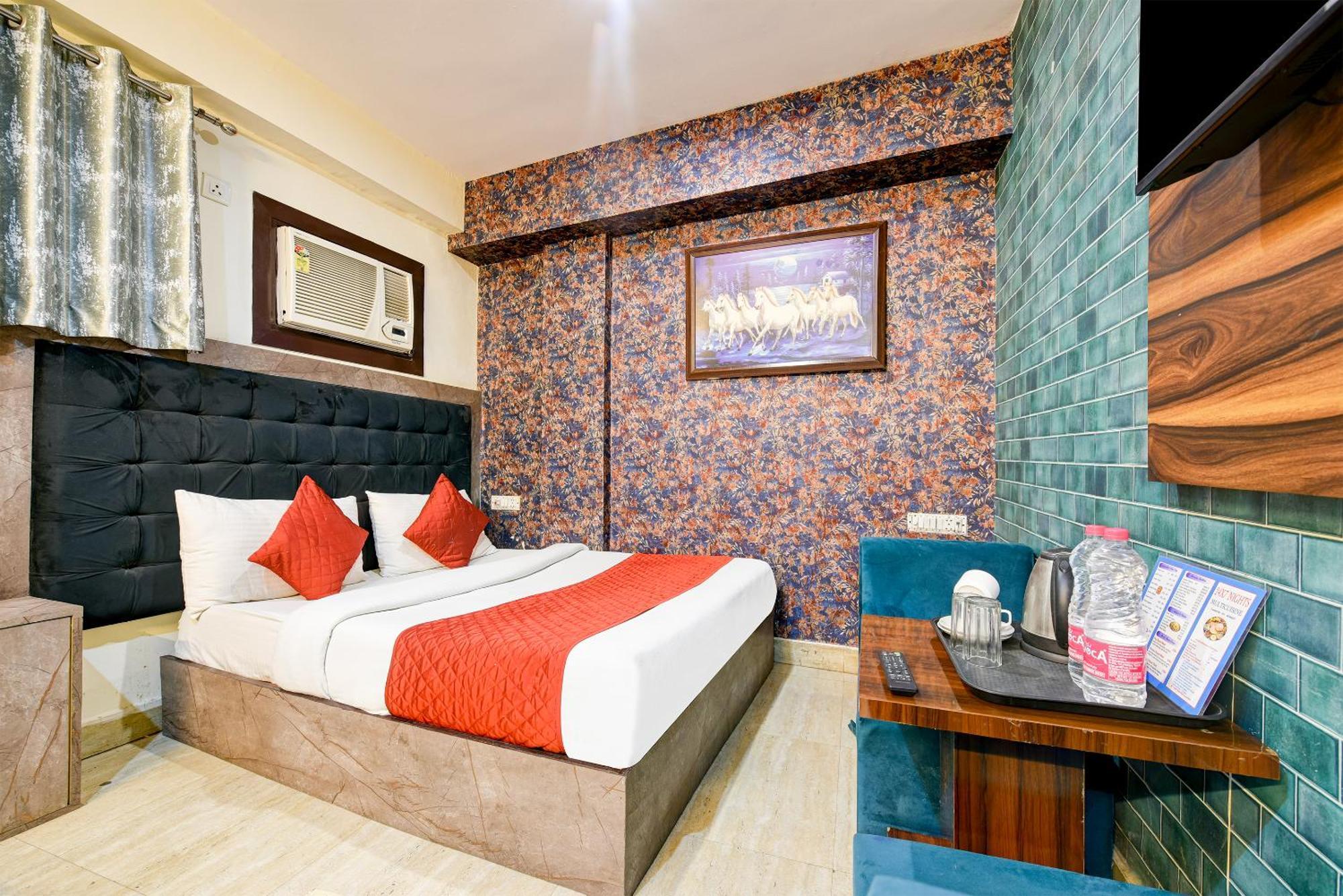 ניו דלהי Hotel Ark Wood At Airport מראה חיצוני תמונה